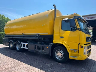 Volvo FM 2005 - 9 6X2R obrazek 5