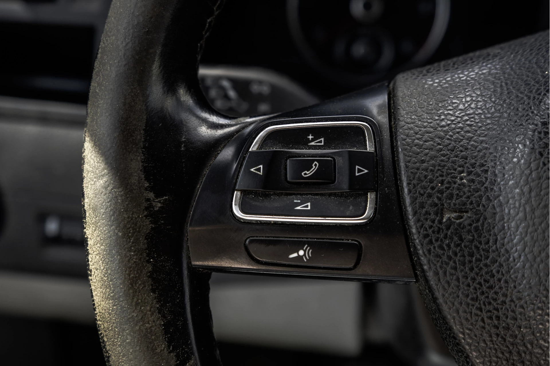 Volkswagen Transporter 2015 - TDI | L2H1 | Cruise | PDC obrázek 16