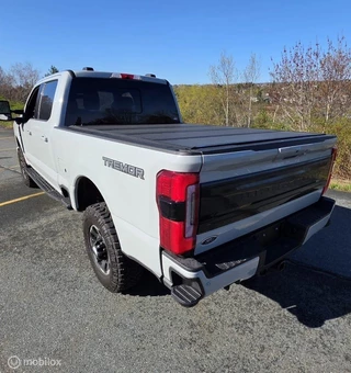 Ford F-250 2026 - USA 6.7 V8 Platinum Tremor image 3