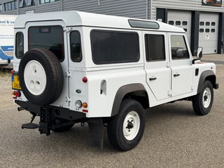 Land Rover Defender 2011 - 2.4TD HT 110S 4x4 Airco Trekhaak 107000KM afbeelding 4