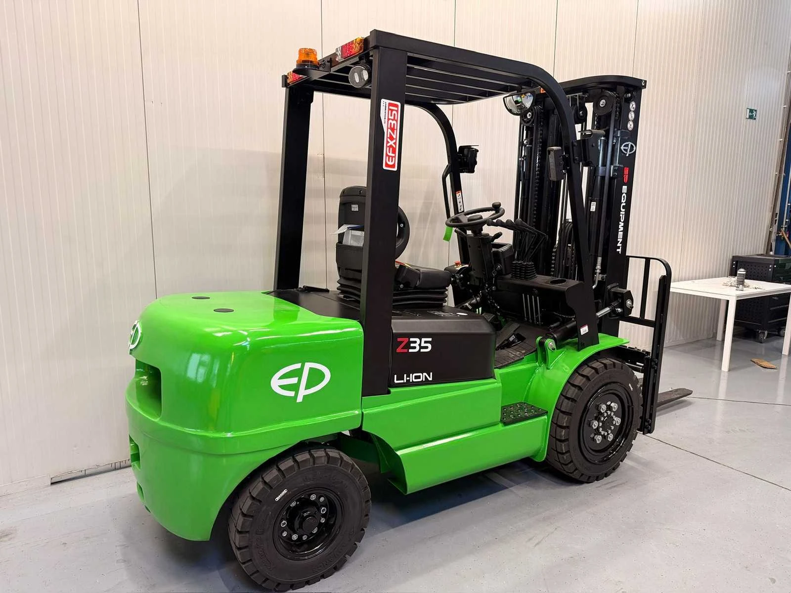 EP 2026 - EFXZ351-H Triplex - Freelift - Sideshift afbeelding 5
