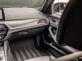 BMW 5 Series 2022 - Touring 520i 184PK Automaat M-Sport obrazek 66