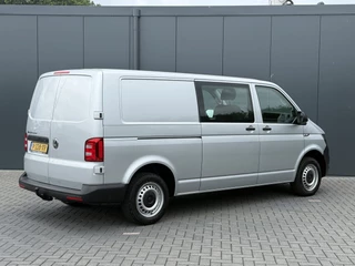 Volkswagen Transporter 2019 - 2.0 TDI 150 PK / L2H1 / DUBBELE CABINE / TREKHAAK / 1e EIG. / AIRCO / CRUISE / ISOFIX / NAVI image 3