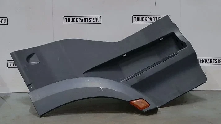 Mercedes-Benz - Body & Chassis Parts Instapbak Re. MB MP4 afbeelding 1