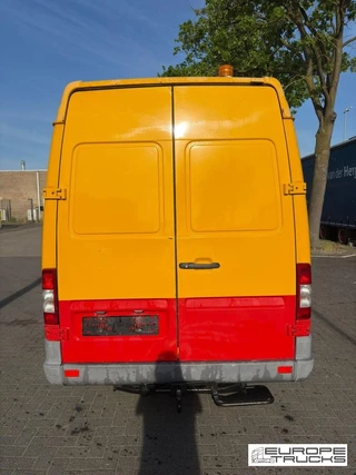 Mercedes-Benz Sprinter 2006 - 416 изображение 4