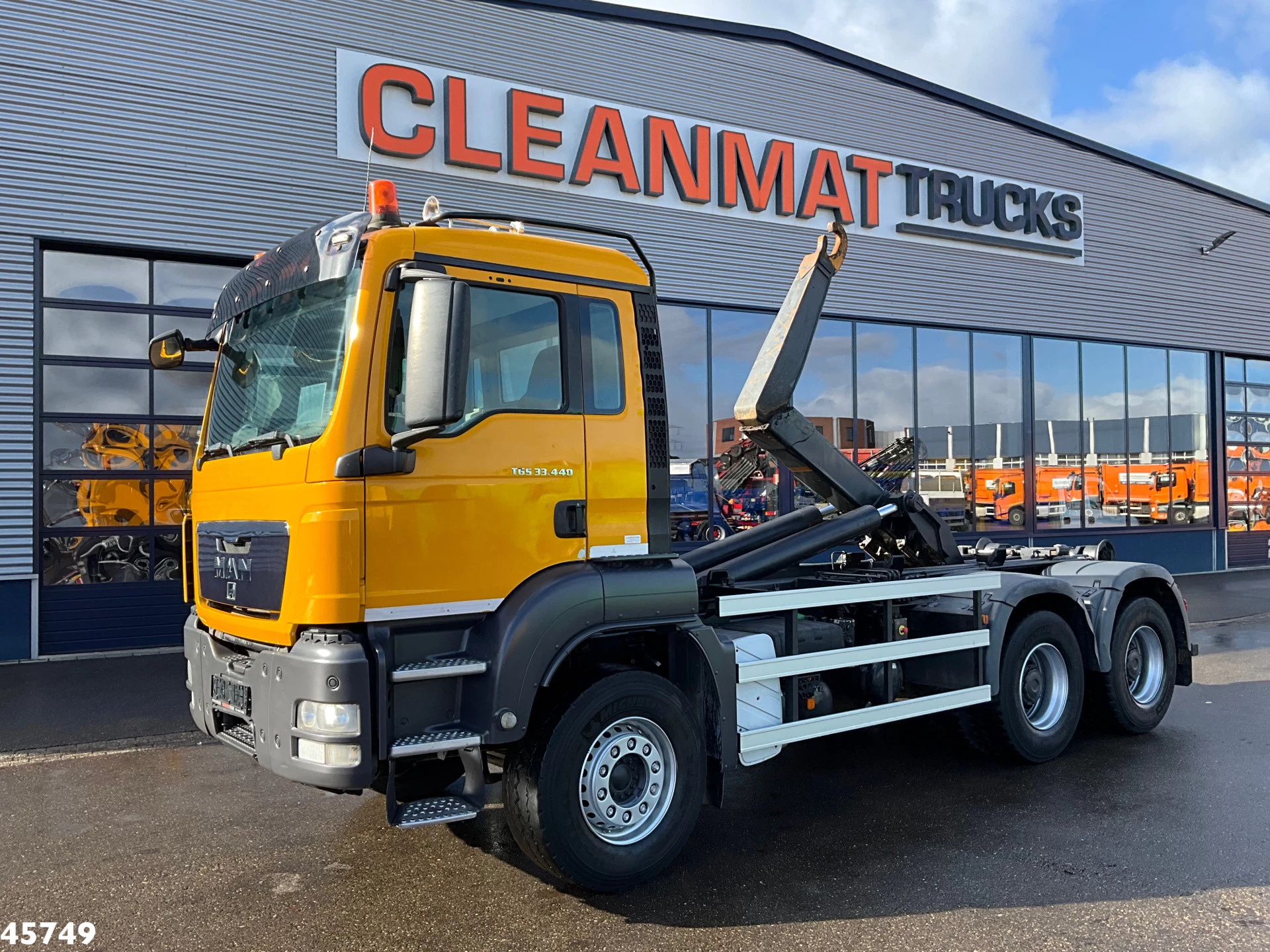 MAN TGS 2012 - 33.440 6x4 ZF Intarder Manual Full steel 21 Ton haakarmsysteem immagine 1