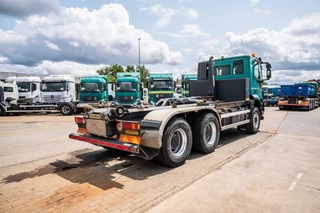 Iveco Trakker 2015 - 360-6x4-PALFINGER obrazek 13