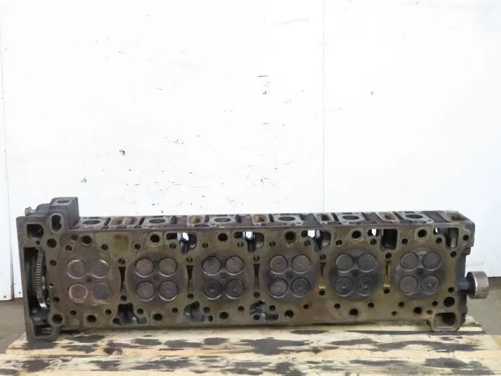 Mercedes-Benz - Engines & Parts Cilinderkop MB OM471 afbeelding 1