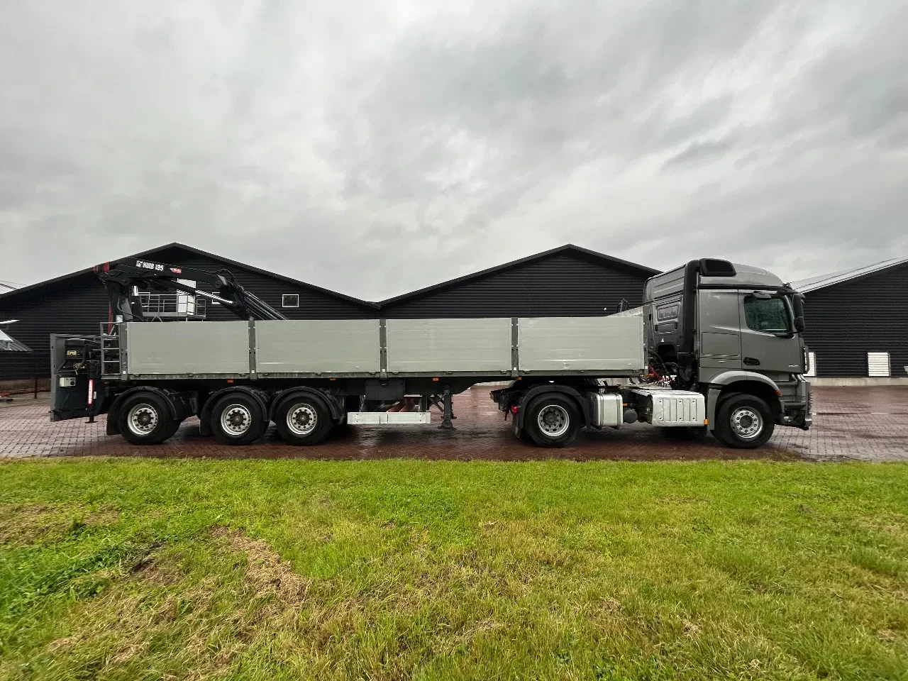 Mercedes-Benz Arocs 2014 - GT oplegger met Hiab kraan immagine 8