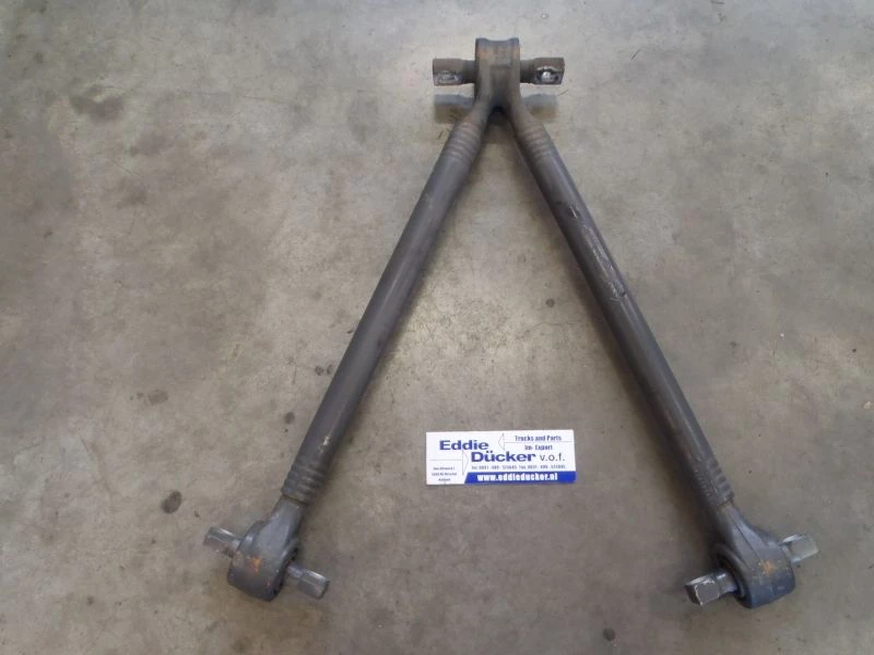 Mercedes-Benz 2018 - 9743500505 TRIANGULAR CONTROL ARM ATEGO 1218 afbeelding 1