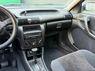 Opel Astra 1998 - 1.6i Edition bj.1998 Invalide aanp|Apk 6-2027. afbeelding 17