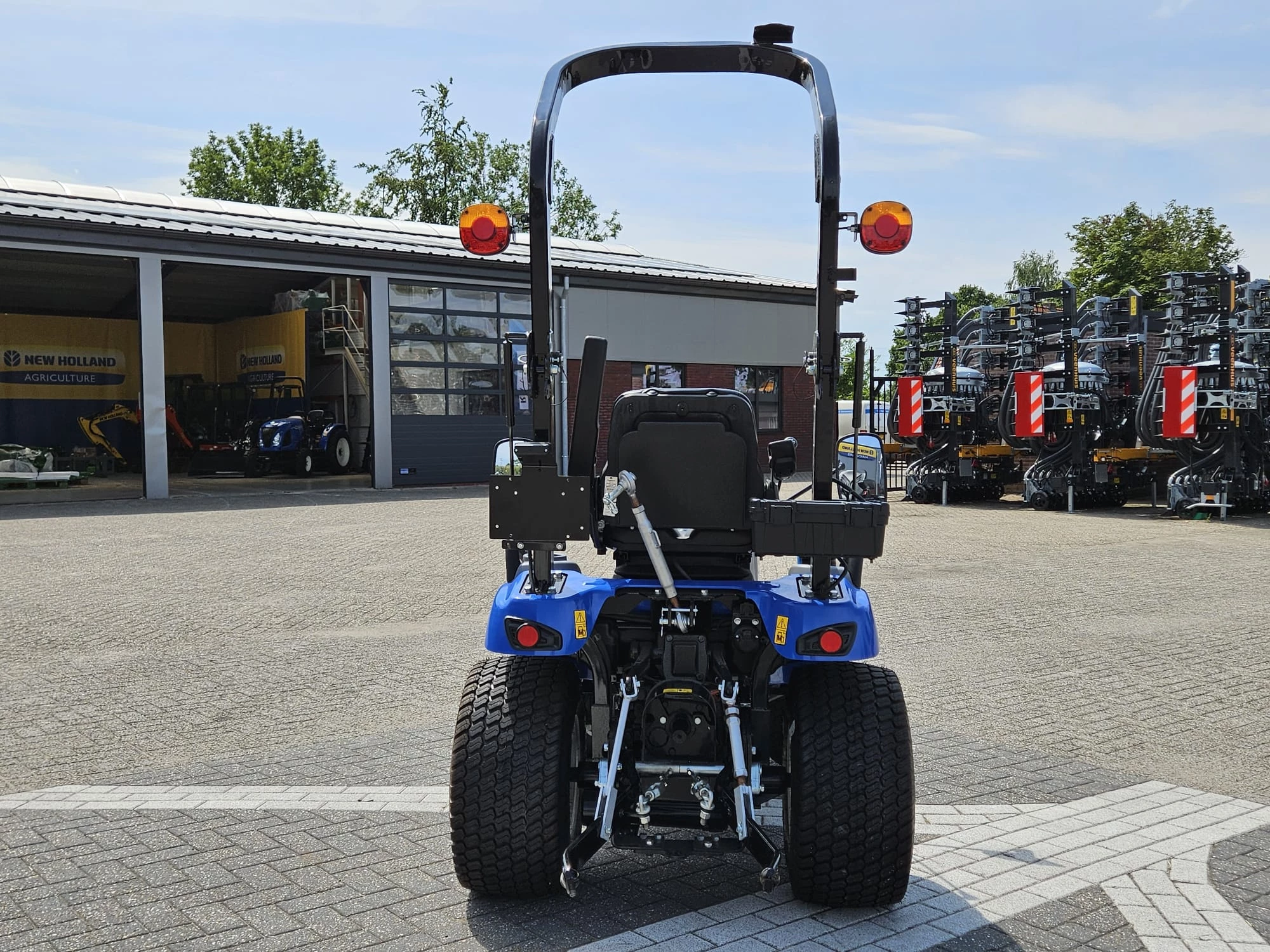New Holland 2023 - Boomer 25 Compact afbeelding 4