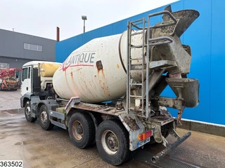MAN TGA 2003 - 32 360 8x4, 8 m³, Manual transmission, Steel suspension image 2