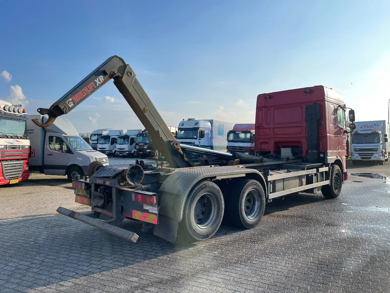 DAF 2009 - XF 105.410 6x2 Hooksystem 25 ton image 3