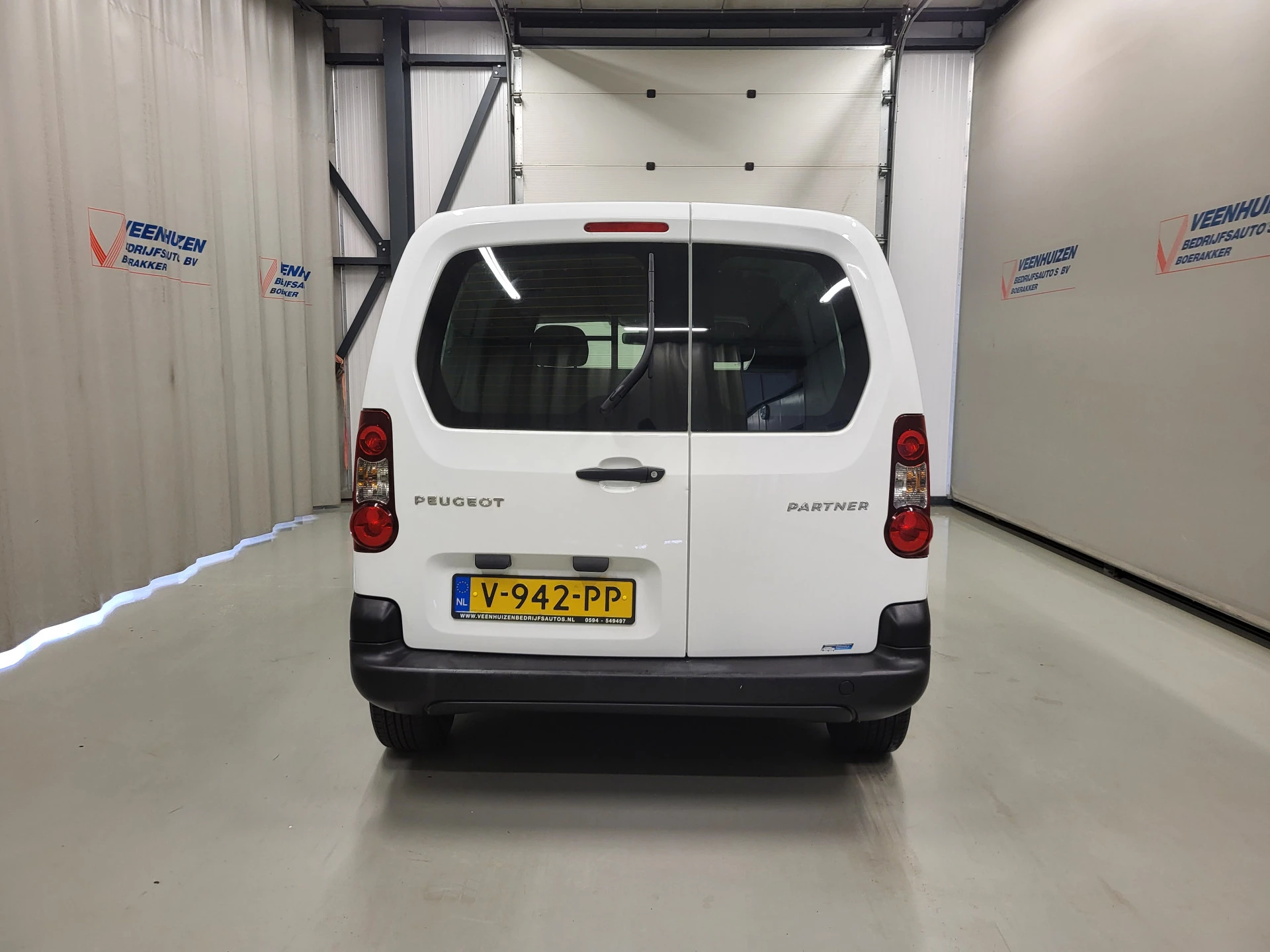 Peugeot Partner 2018 - 1.6BlueHDi 75pk Euro 6! image 15