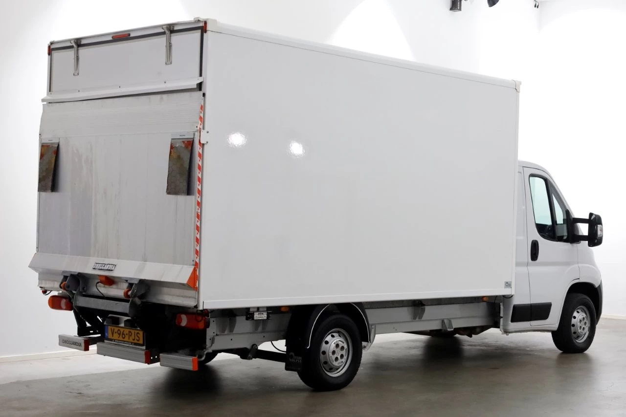 Opel Movano 2022 - 2.2D 140pk Bakwagen met laadklep 1.060kg laadvermogen 07-2022 obrázek 2