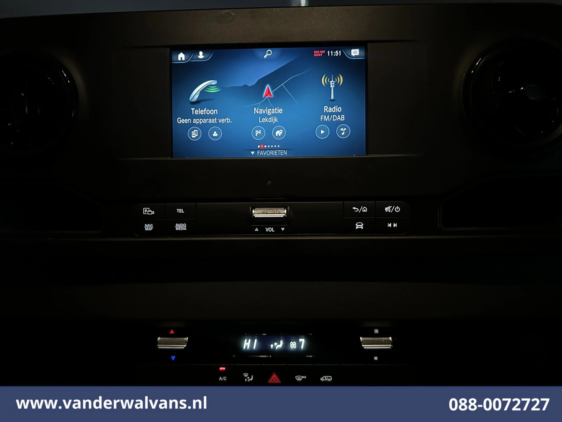 Mercedes-Benz Sprinter 2022 - 317 CDI 170pk L3H2 Euro6 Airco | 360 graden Camera | Navigatie | Apple Carplay | Cruisecontrol obrázek 17