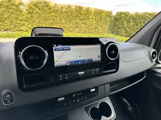 Mercedes-Benz Sprinter 2024 - 317 CDI 9G-TRONIC RWD / L2H2 / FACELIFT / TREKHAAK 3.5T / CAMERA / BLINDSPOT / DISTRONIC / ADAPTIVE CRUISE / ECC / STOELVERW.......ZEER COMPLEET bild 13