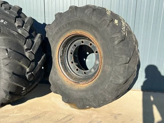 Michelin N/A - 445/70R19.5 incl. rim image 5