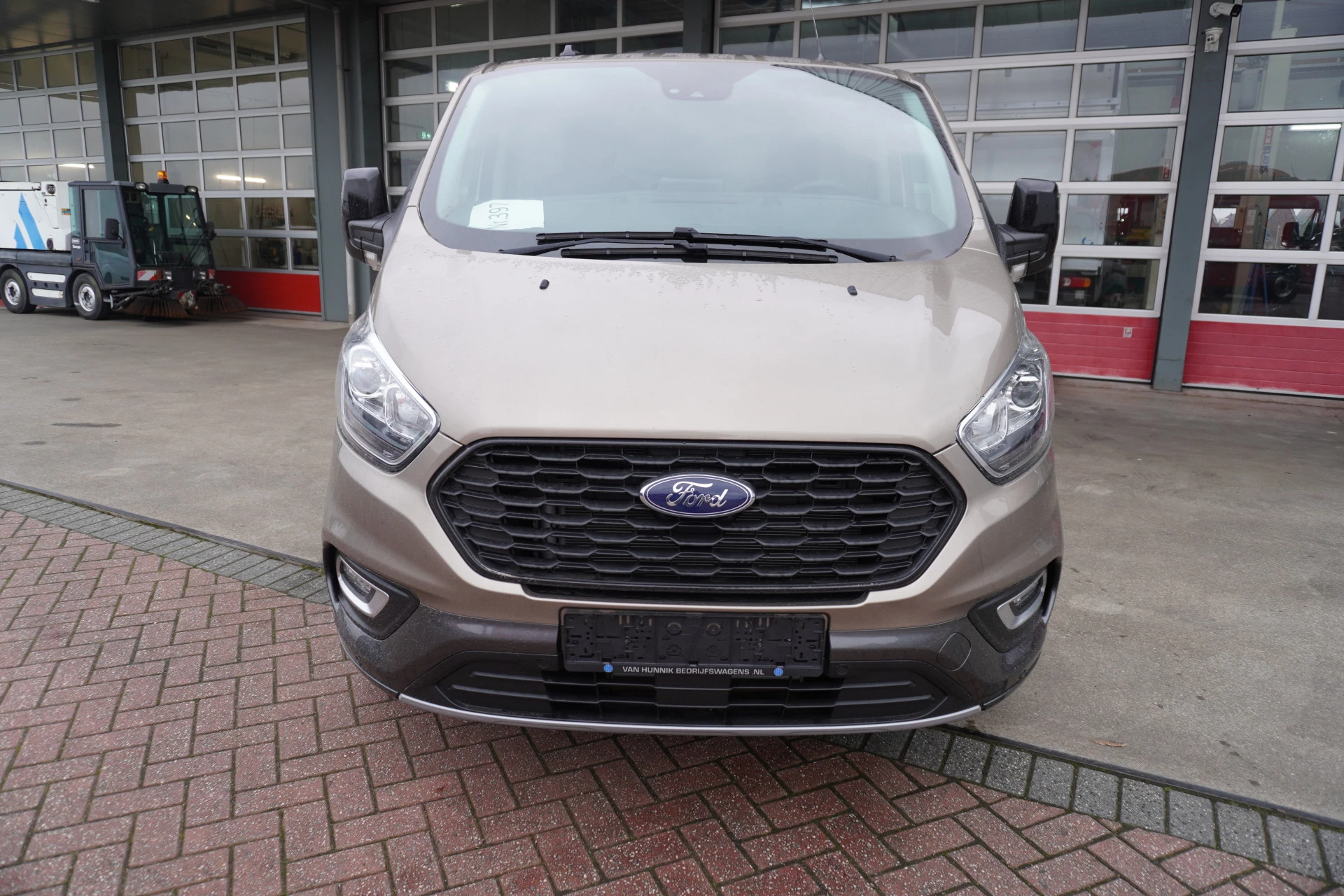 Ford Transit Custom 2023 - 300S 2.0 TDCI 130PK L1H1 Limited Active edition obrázek 10