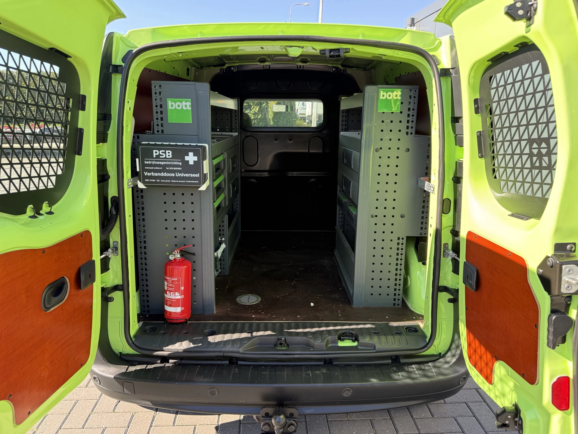 Renault Kangoo 2018 - 1.5 dCi E6 / L1H1 / 1e EIG. / BOTT INRICHTING / TREKHAAK / AIRCO / CRUISE / NAVI zdjęcie 8