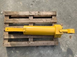 Cat N/A 2026 - D8 Cylinder obrazek 7