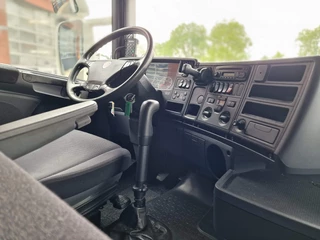 Scania R 2008 - R500 V8 Highline 6x2/4 - Manual gearbox - Custom exterior - Steering axle imagem 11