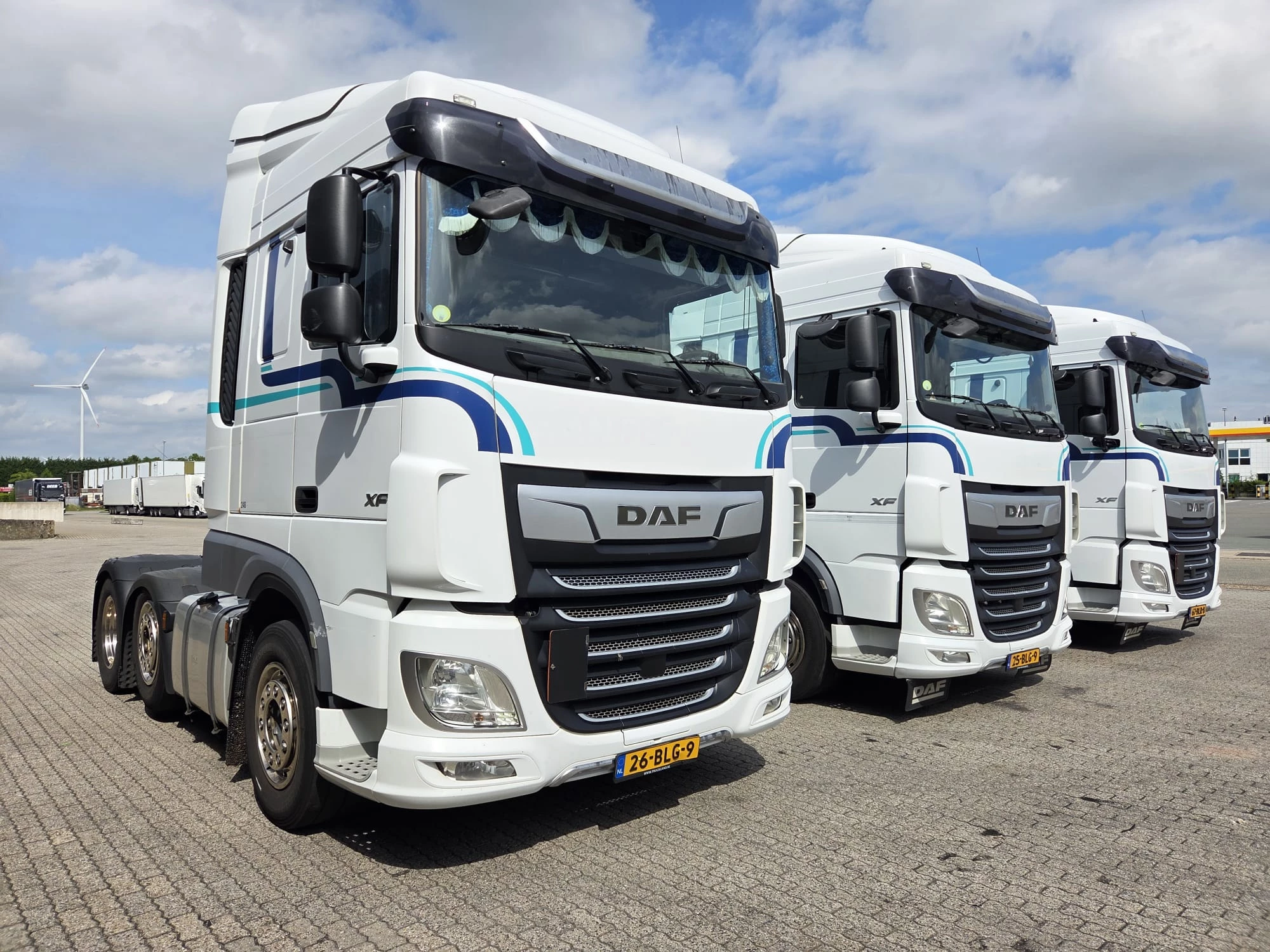 DAF XF 450 2019 - 6X2 NL TRUCK 3 STUKS obrázek 3