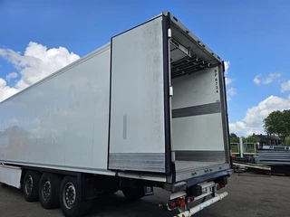 Krone SDR 27 EL4-FB, 3 AXLE FRIDGE TRAILER WITH MEAT RAILS THERMO KING DUAL TEMP 2016 - N/A bild 41