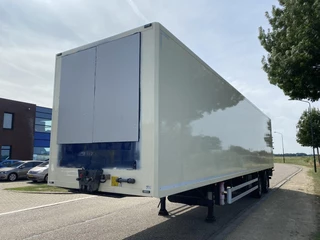 Samro 2-Axle Isobox 2009 - N/A image 4