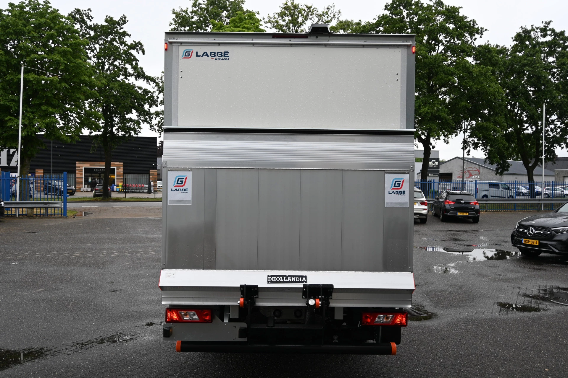 Ford E-Transit 2025 - 68kWh 390L Trend Bakwagen met Dhollandia laadklep obrázek 12