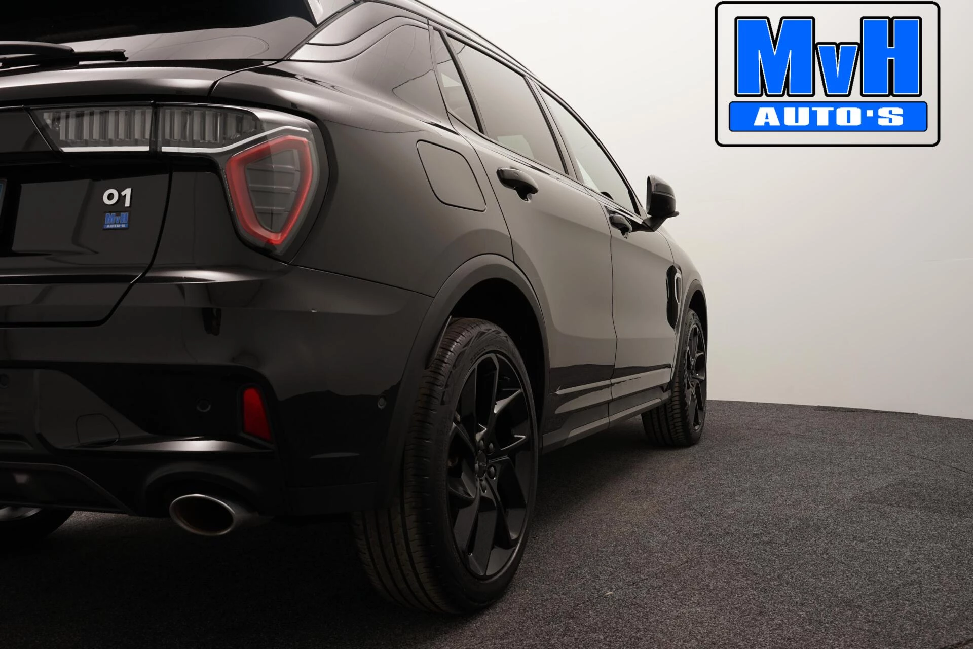 Lynk & Co 01 2023 - 1.5 PHEV|FULL BLACK XL|ZWARTE.HEMEL|LEER|SOH94% afbeelding 37