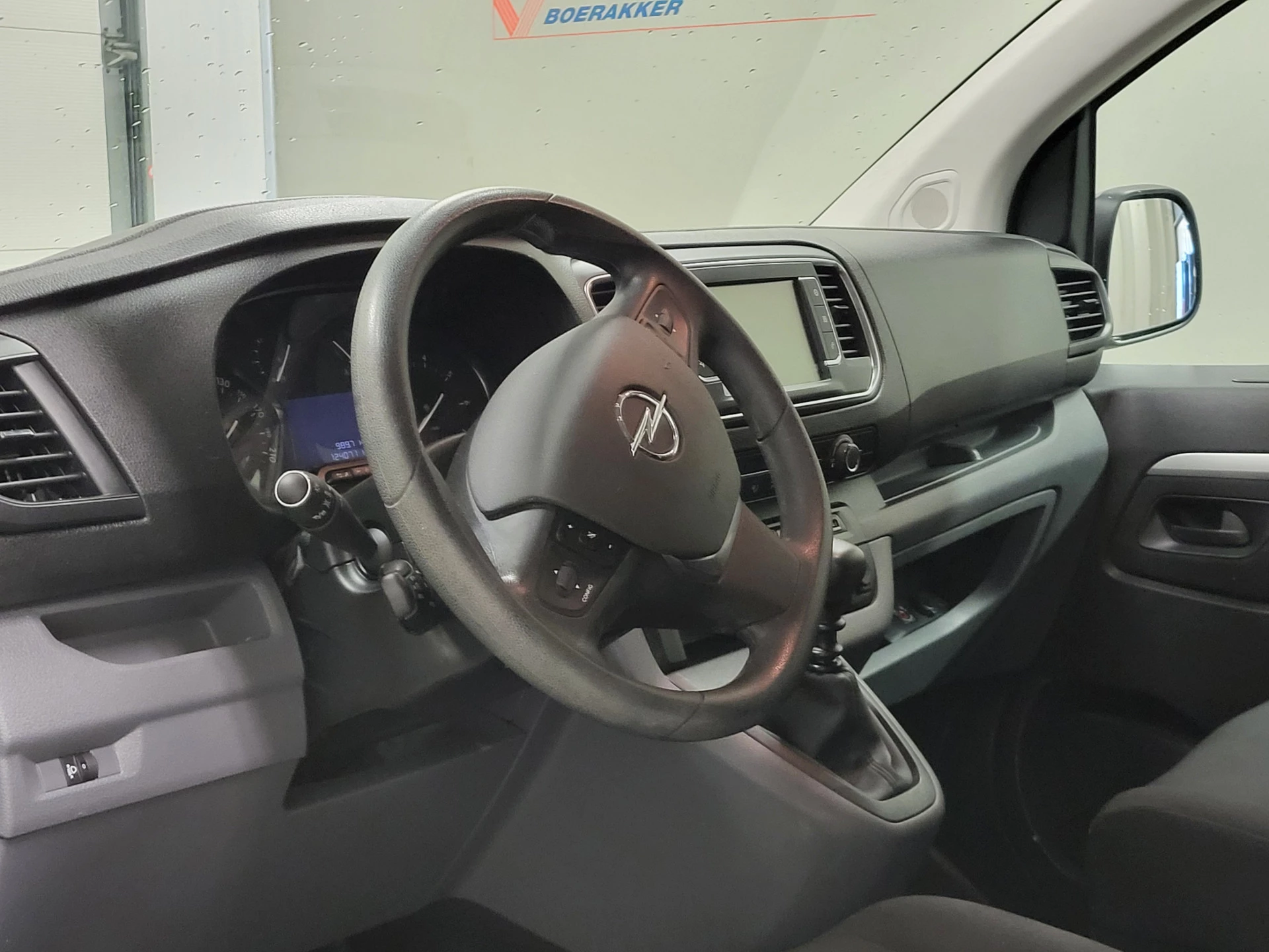 Opel Vivaro 2020 - 2.0CDTI L3/H1 Dubbele Cabine Euro 6! Bild 4