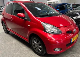Toyota Aygo 2012 - 1.0-12V Dynamic Navigator - 1e Eigenaar - NAP - NAV - Airco. bild 11