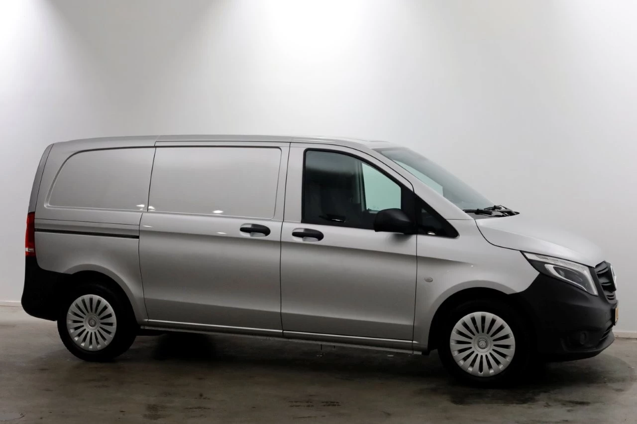 Mercedes-Benz Vito 2022 - 114 CDI 136pk Compact 9G Automaat 2x Schuifdeur/LED/Camera/Inrichting 09-2022 obrázek 16
