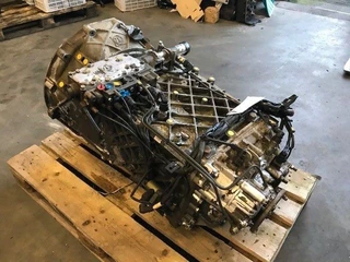 DAF N/A - 1640013 ZF ECOSPLIT 8S1620 TD RATIO: 13,80-1,00 CF75IV RHD image 4