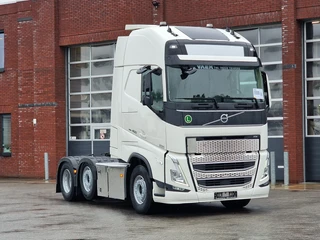 Volvo FH 2022 - 13.460 Globetrotter XL 6x2 - Full spoiler - Facelift - Chassis cover te koop
