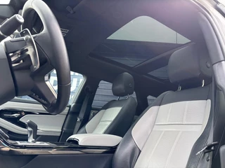 Land Rover Range Rover Evoque 2022 - 1.5 P300e AWD R-Dynamic SE Panoramadak Lederen bekleding immagine 12