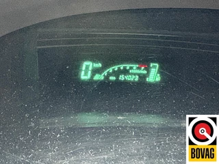 Toyota Yaris 2004 - 1.3 VVT-i Sol 100% onderhouden изображение 13