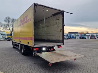 Scania P 2011 - P280 Box with sidedoors - Loadlift - Full air suspension - Loadlift obrazek 7