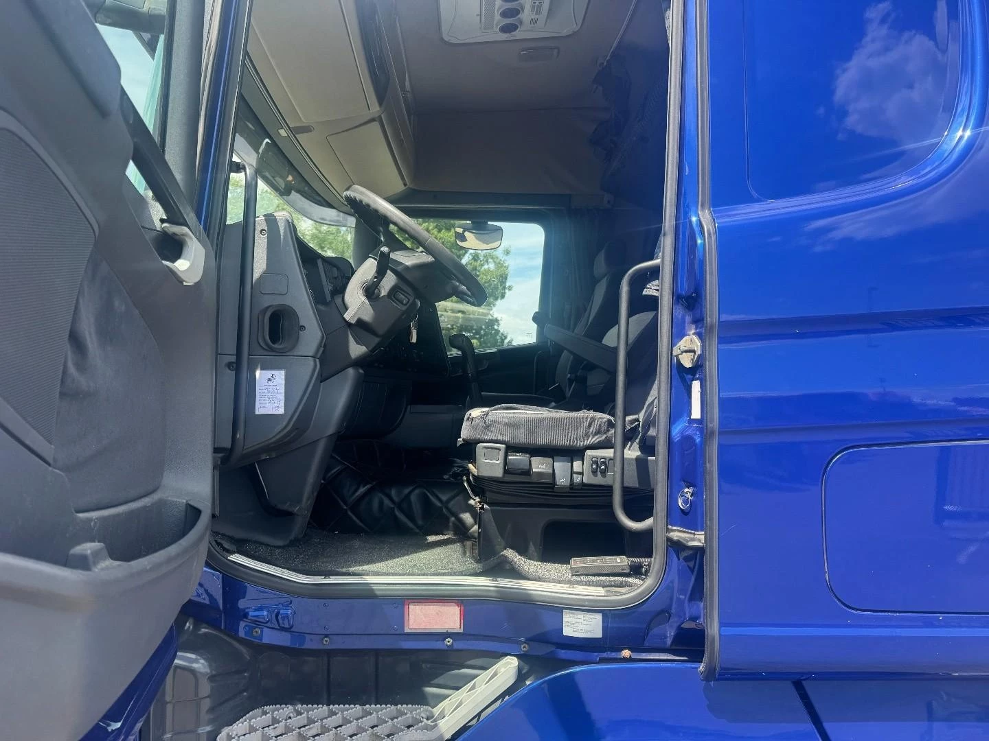 Scania R 2005 - R340 image 18