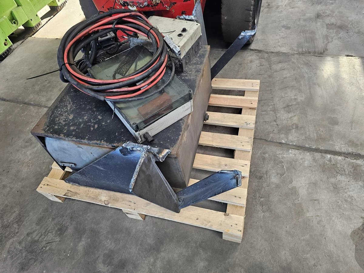HYDROLIC ELECTRIC HYDRAULIC TIP UNIT - 24 VOLT - FOR CONTAINER 20 FT TIPPER. 2010 afbeelding 3