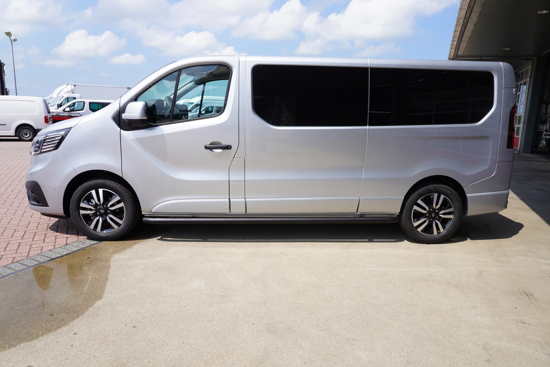 Renault Trafic 2024 - 2.0 Blue dCi 150PK T30 L2H1 Extra Anniversary Automaat Bild 8