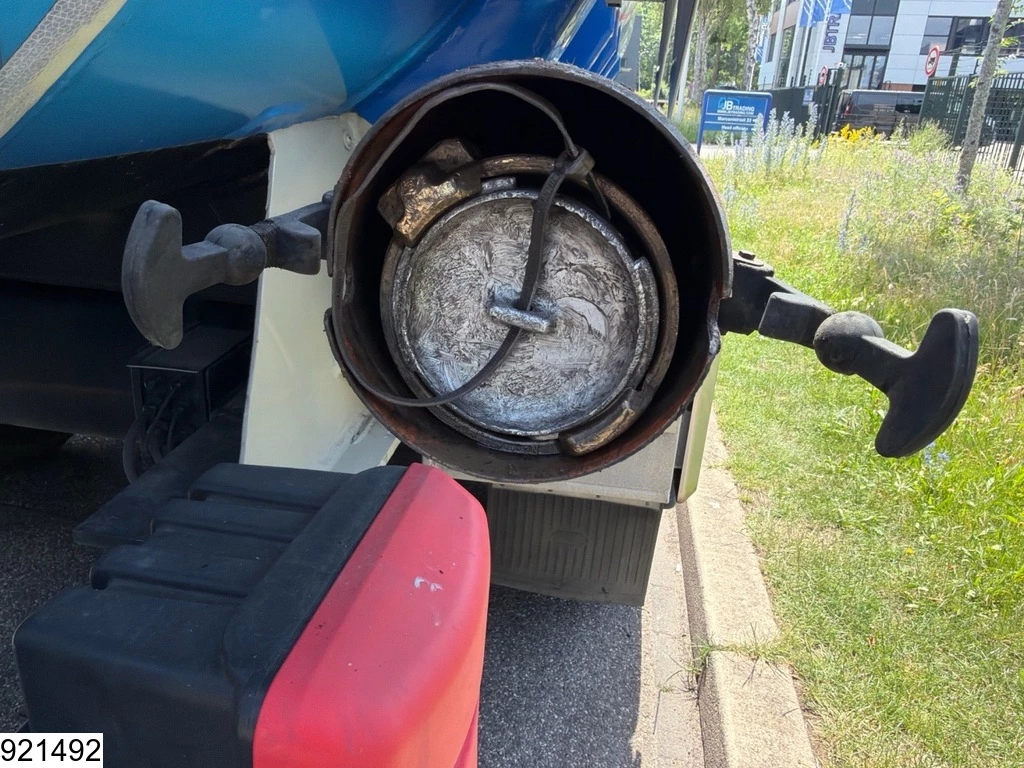 Ellinghaus 1992 - Fuel 40.000 Liter, 1 Comp imagem 13