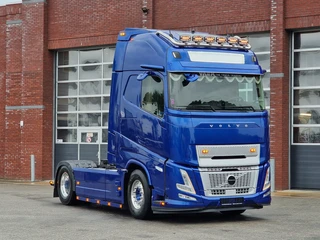 Volvo FH 2024 - 13.500 XL Aero - I parkcool - Full air - VEB + - Mirror cam - BUFFL interior in vendita