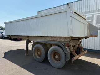 Langendorf N/A 1994 - 2 Axle Alu Tipper , Steel chassis , Drum Brakes , German trailer obrazek 5