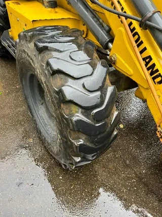 New Holland N/A 2018 - B 80 B-SS , 4x4 , Backhoe loader , 4in1 Bucket image 13