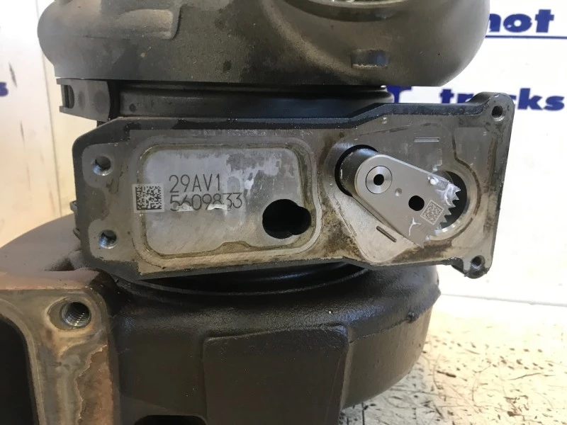 DAF 2022 - 2301174-2301190 TURBO (ALS NIEUW) CF7/XF7 imagem 2