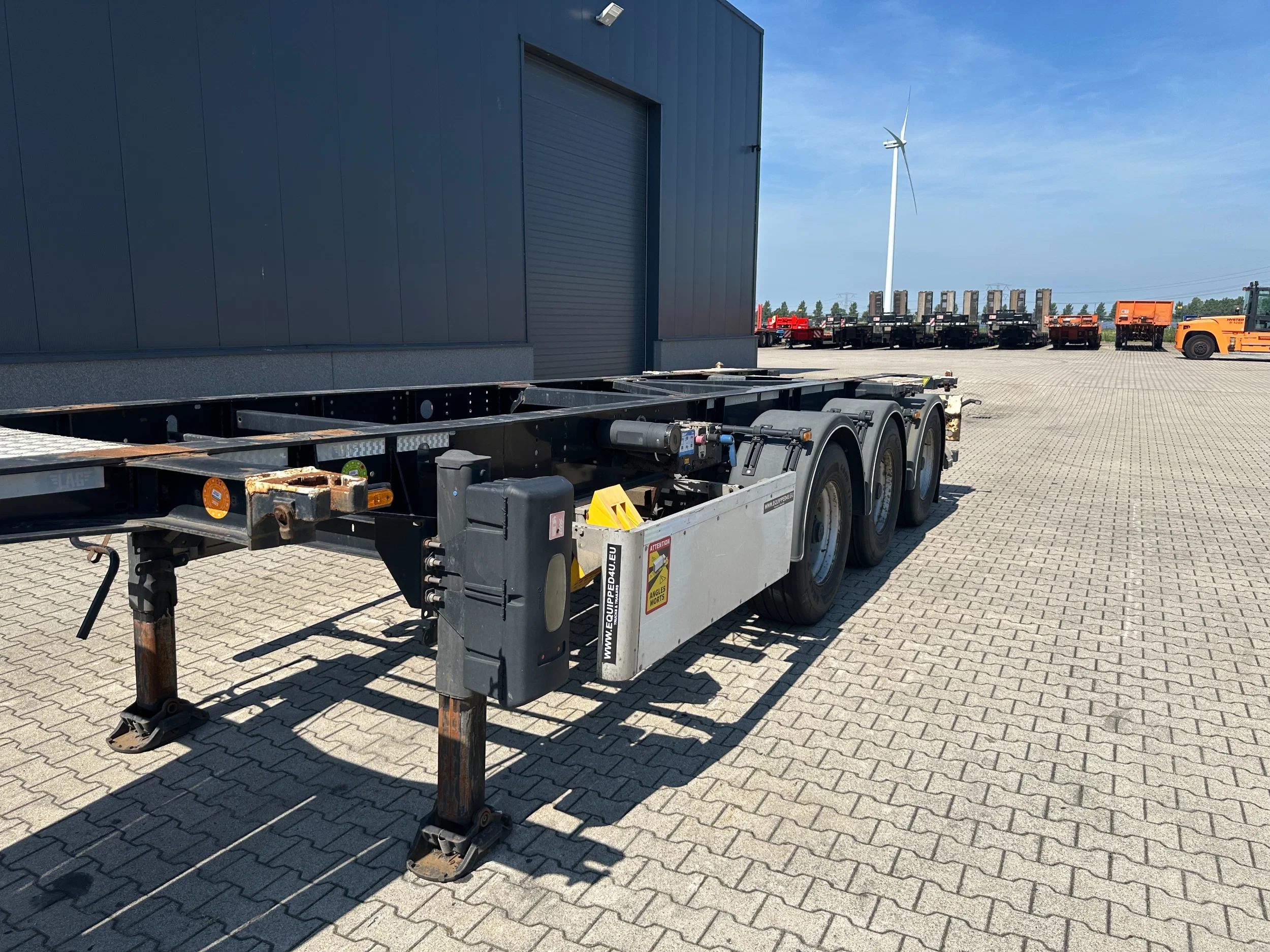 LAG 2017 - 20FT/30FT ADR Chassis / BPW DRUM / ADR (EXII, EXII, FL, AT) / NL-Chassis / 10x available image 13