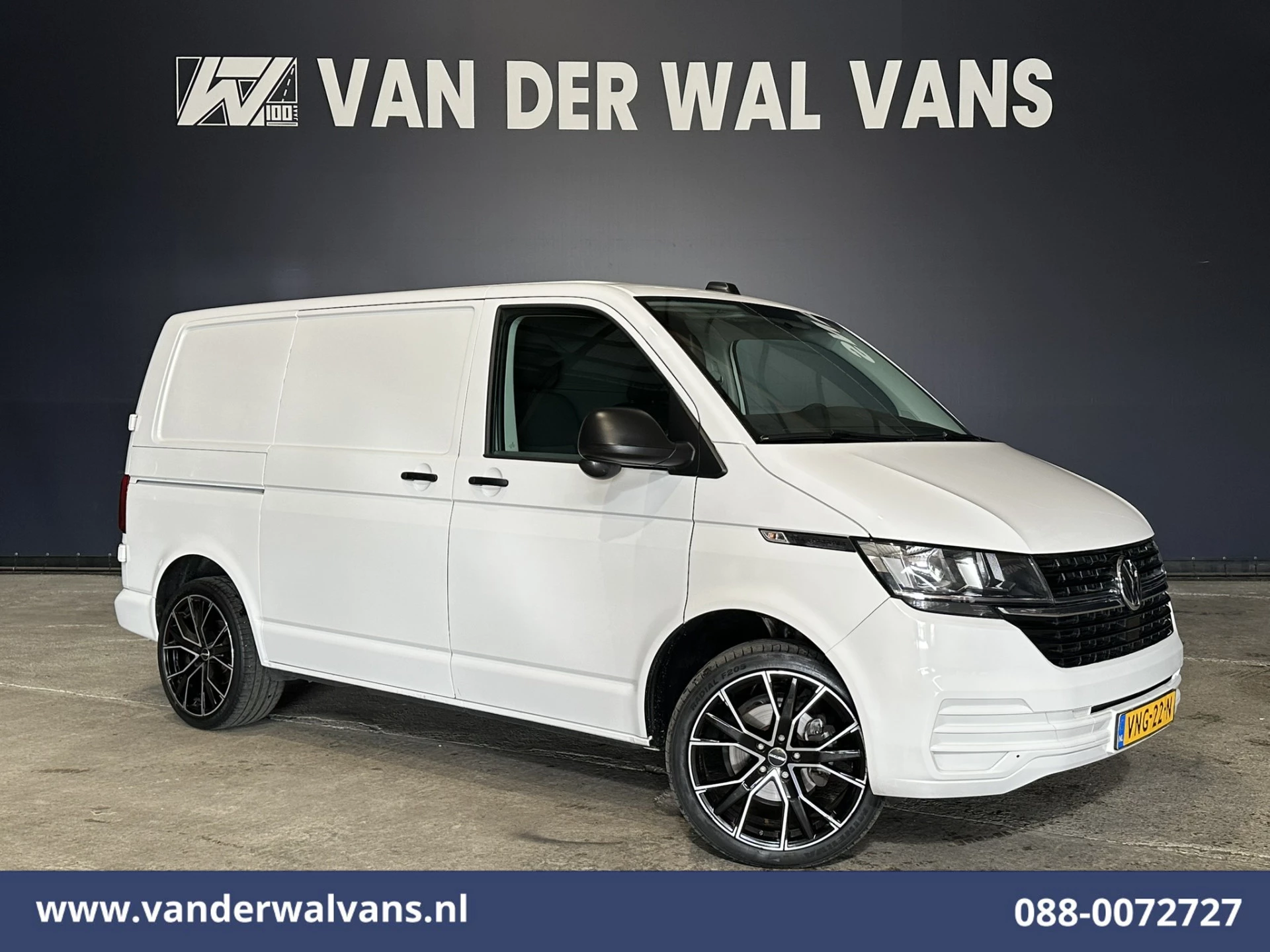 Volkswagen Transporter 2021 - 2.0 TDI L1H1 Euro6 Airco | Apple Carplay | Cruisecontrol | LM-velgen | Trekhaak | Parkeersensoren obrázek 1
